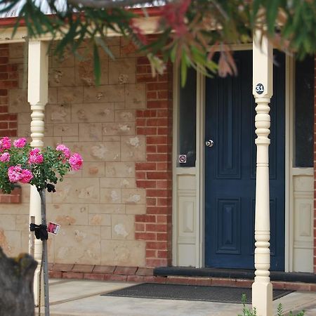 Jacaranda Cottage Murray Bridge Exterior photo